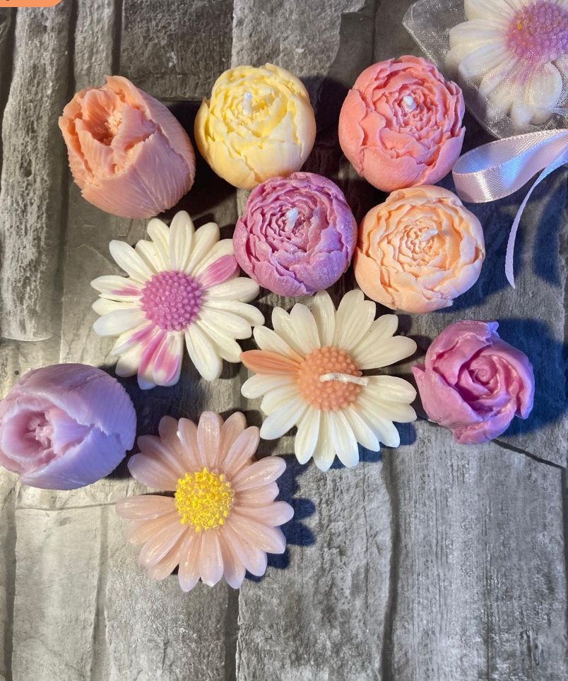 Candelina segnaposto, margherita, bocciolo di peonia, tulipano, matrimonio, comunione, cresima