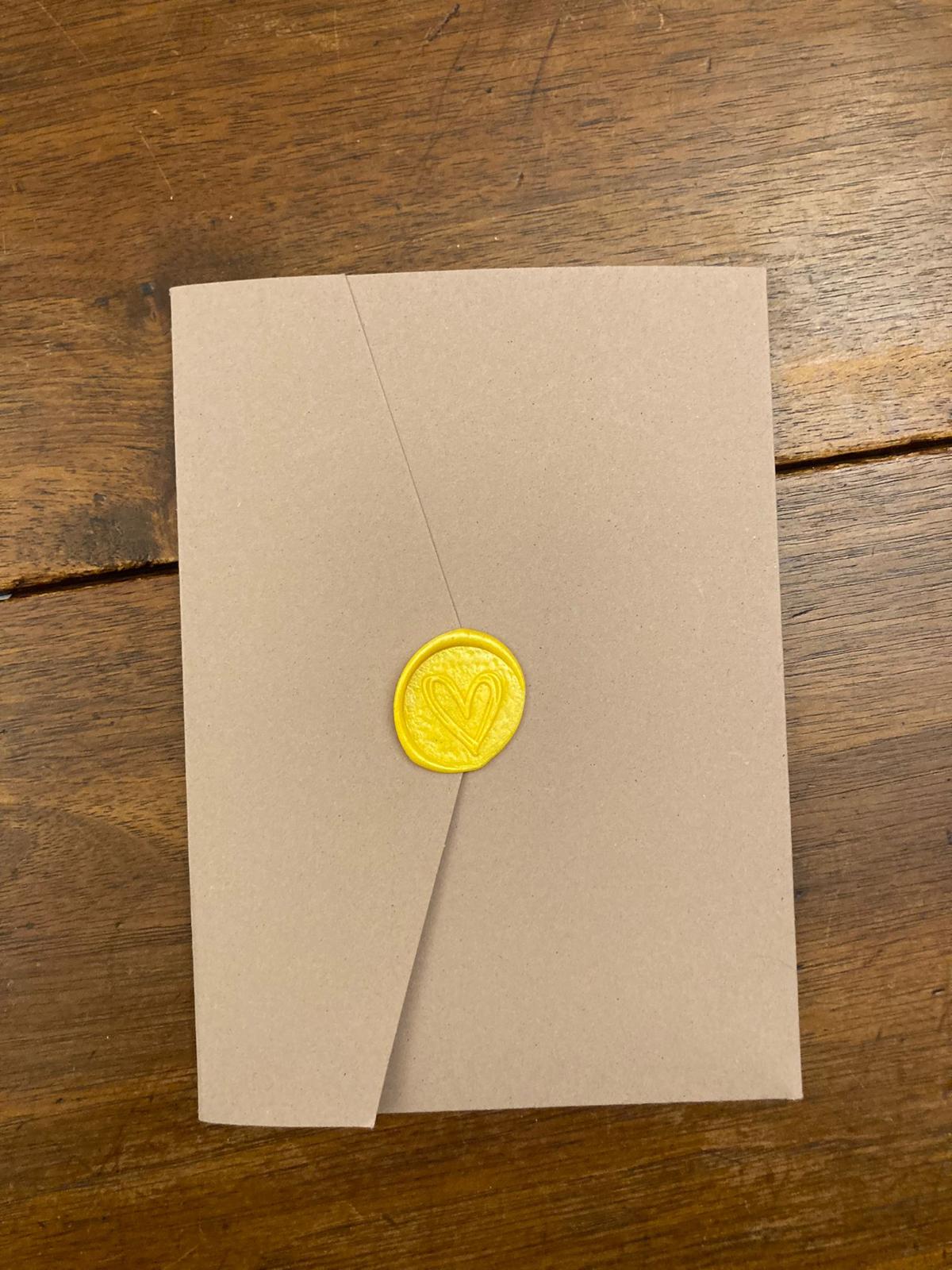 Partecipazioni di Matrimonio sigillo cuore giallo| Carta Pregiata Martellata | Sigillo Ceralacca | Anniversari Speciali