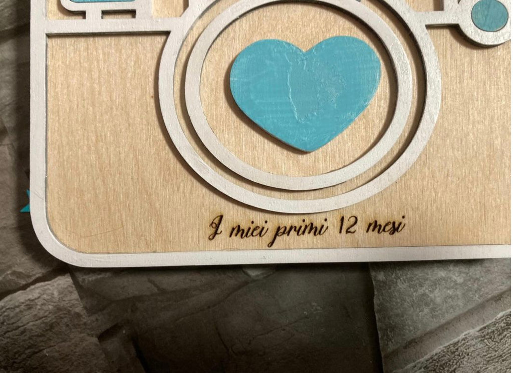 Album 12 Mesi Personalizzato con Copertina in Legno Inciso | Regalo Unico per New Born, Matrimonio, Comunione, Cresima e Battesimo