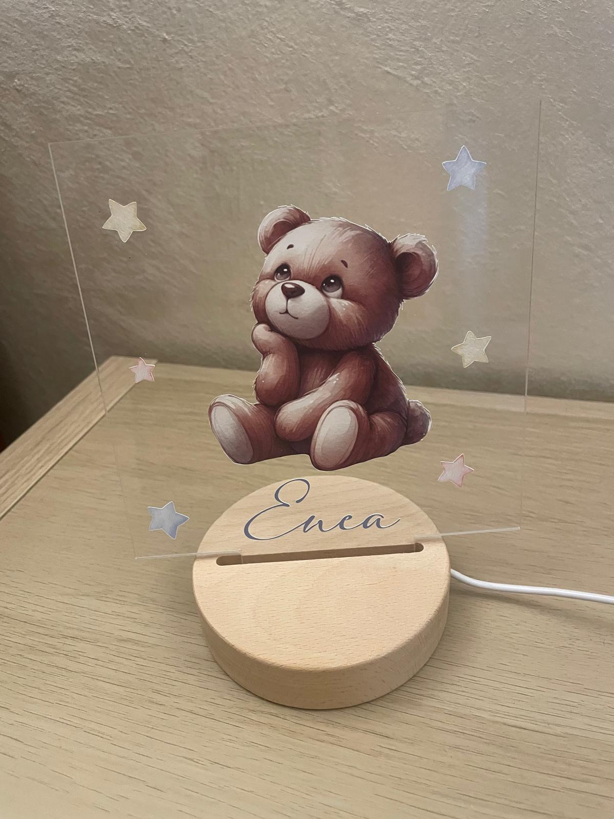 Lampada led luce nottura con plexiglass e base in legno, nascita, cameretta